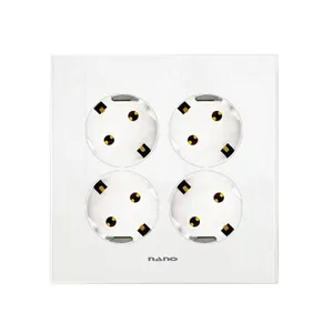 아트2화이트-4구접지콘센트(안전형)